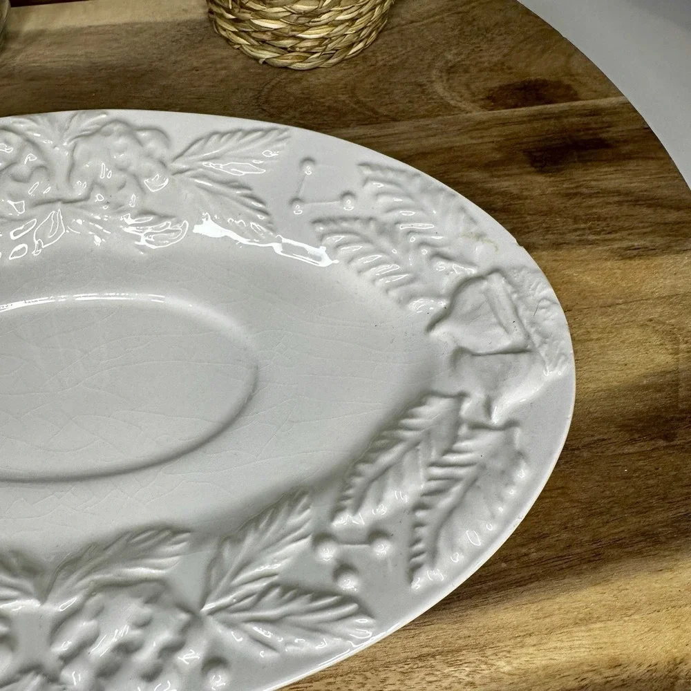 Crate & Barrel Holiday Serving Plate 11in - Picture 3 of 5